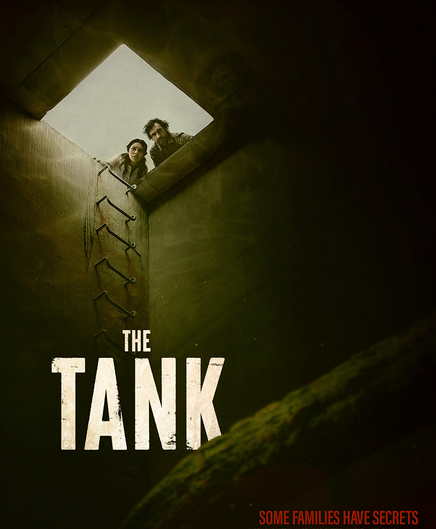 Wpadł zwiastun do horroru – „The tank”.